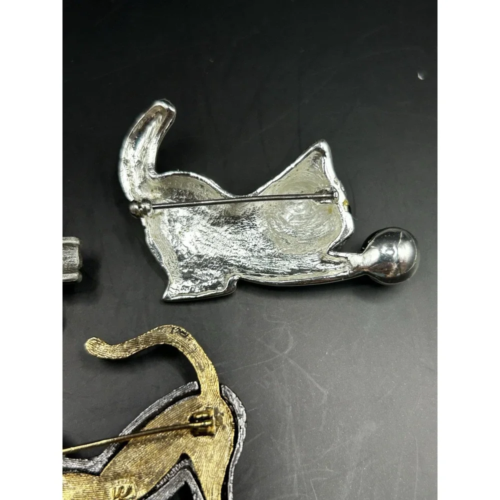 Vintage Cat Brooch Pins Pewter Black Enamel Articulated Hanging Mouse